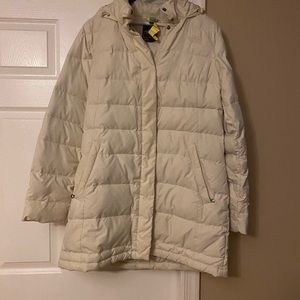 North Face puffer with fur hood. Gently used great condition.